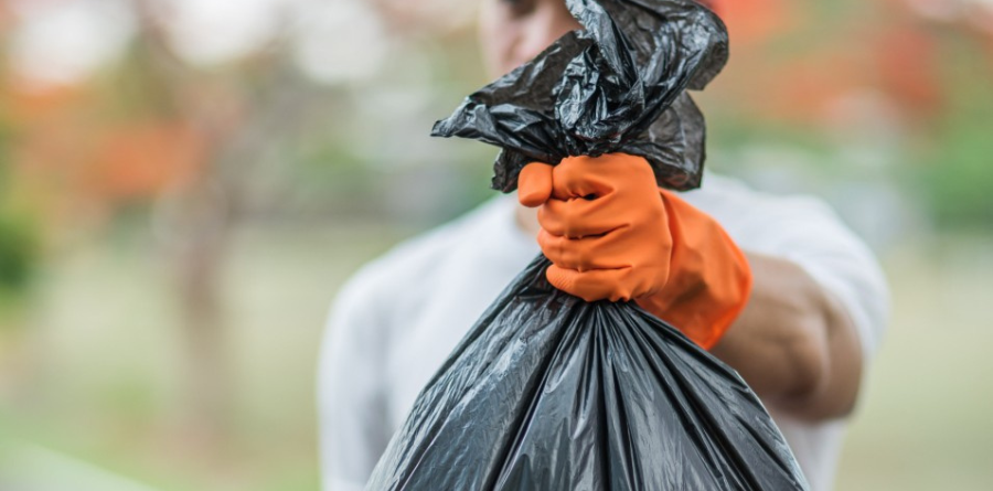 Heavy Duty Black Bin Bags: How to Choose the Right Gauge for Your Needs